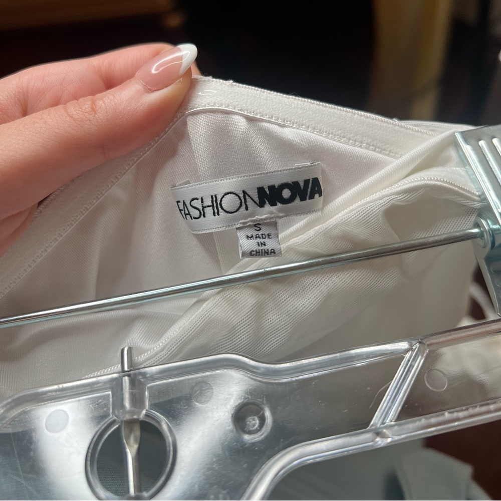 Fashion Nova size S white dress - Picture 4 of 5